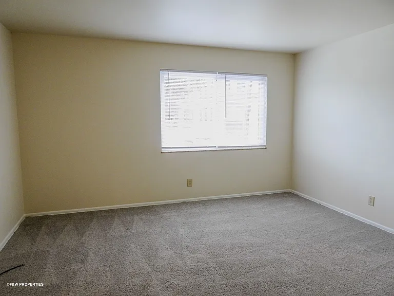 47 Auburn Ave — Photo 6