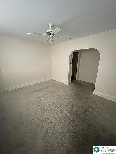 2 bed, 1.0 bath, 1200 sqft, $1,850 — Photo 3