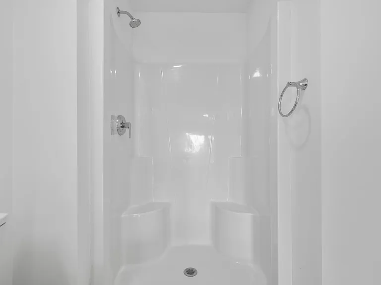 245 E Main St #2 — Photo 31