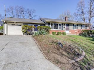 1107 Cunningham Ave, Saint Charles, MO 63301