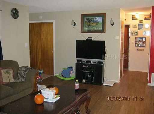 2nd image of 1031 Barbados Ave