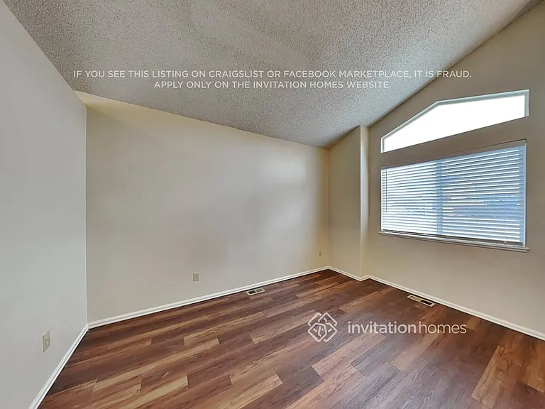7403 Middle Bay Way — Photo 6