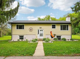 S55W33749 County Road ZZ, North Prairie, WI 53153