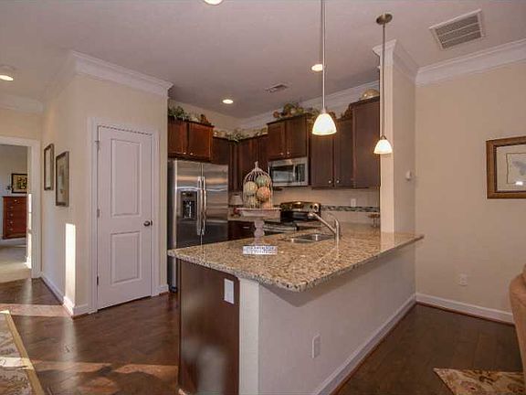 5th image of 1213 Gunn Hall Dr