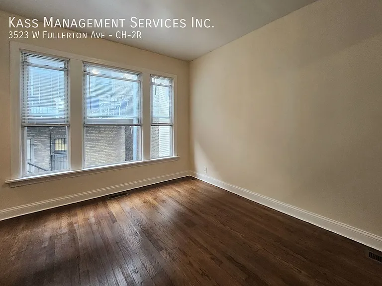 3523 W Fullerton Ave #CH-2R — Photo 15