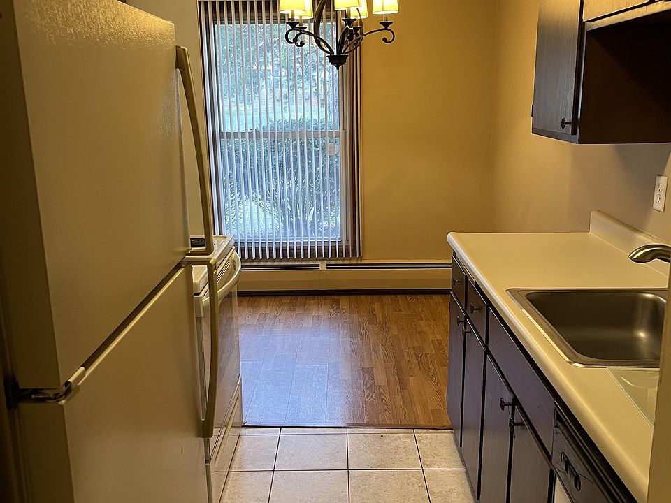 917 11th Ave S APT 1, Hopkins, MN 55343 | Zillow