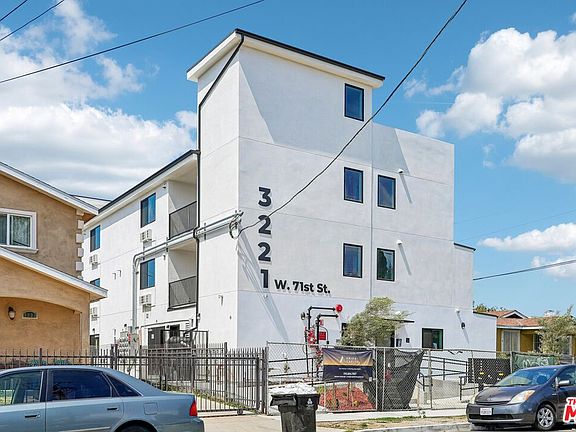 2nd image of 3221 W 71st St
