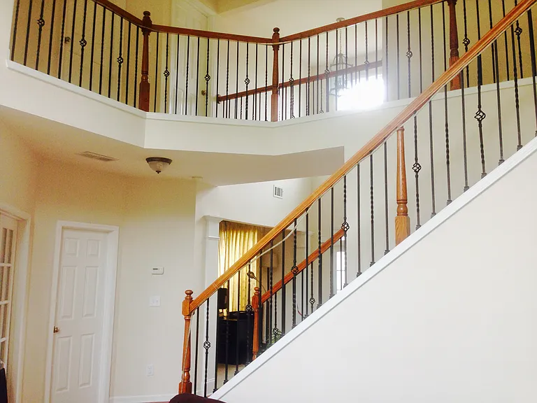 735 Mayfair Ct — Photo 9