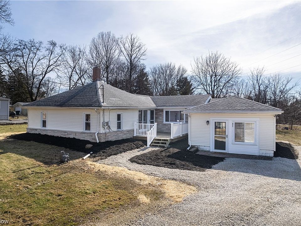 1st image of 495 Ardale Ave
