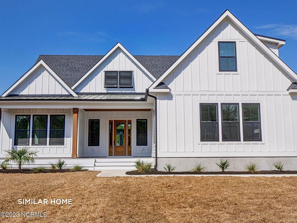 2nd image of 207 Seascape Drive