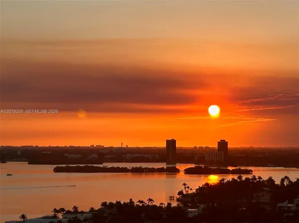 7601 E Treasure Dr Unit Penthouse 206, North Bay Village, FL 33141