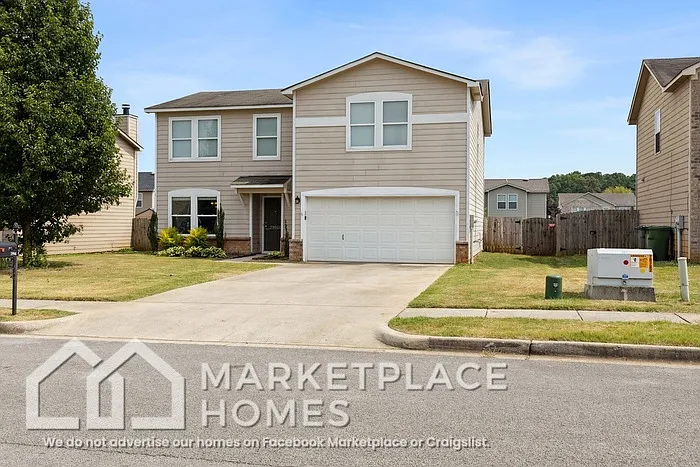 3 bed, 2.5 bath, 2240 sqft, $1,750 — Photo 2