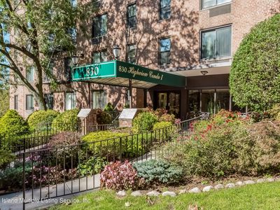 830 Howard Ave APT 4E, Staten Island, NY, 10301