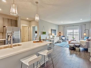 1 Shady Run Ln, Rochester, NY 14625