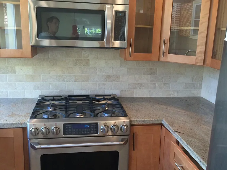736 1/2 E Yanonali St — Photo 5