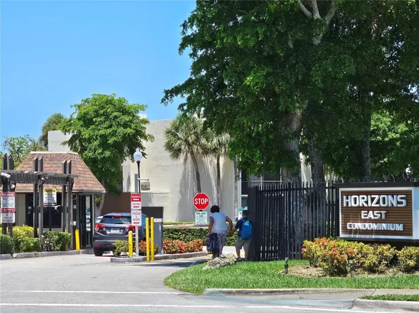 8065 SW 107th Ave, Miami, FL