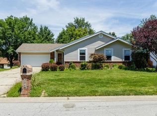 306 Andrews Trl, Saint Peters, MO 63376