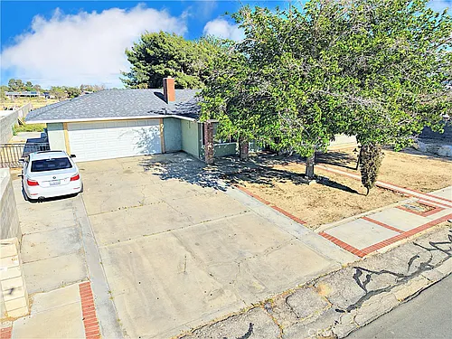 41020 163rd St E Photo 1