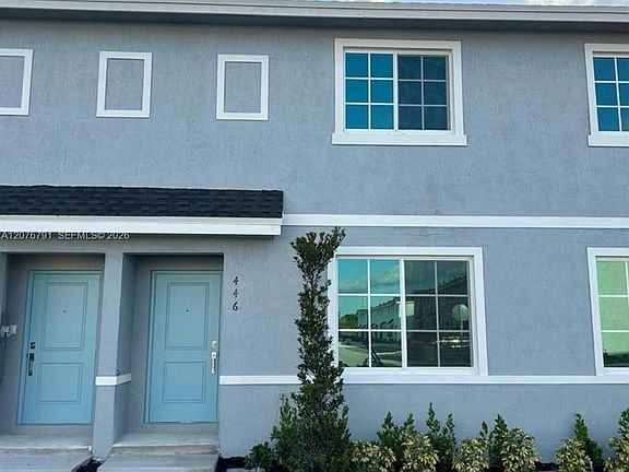 2nd image of 446 NW 11th Ave #446