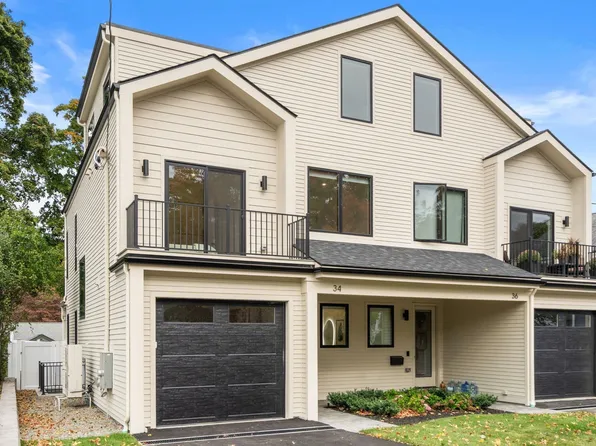 34 West St, Newton, MA 02458
