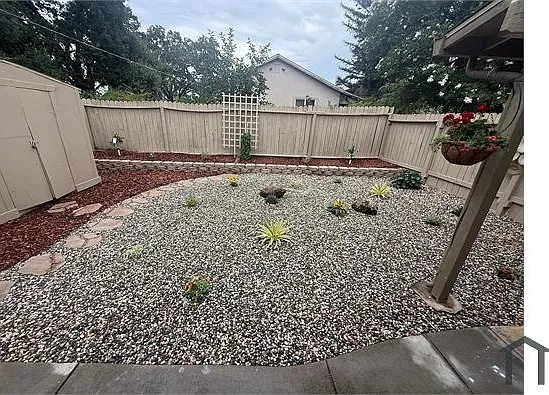 4711 Pepper Ln — Photo 10
