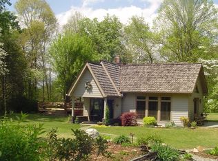 234 Tarhelia Ln, Whittier, NC 28789