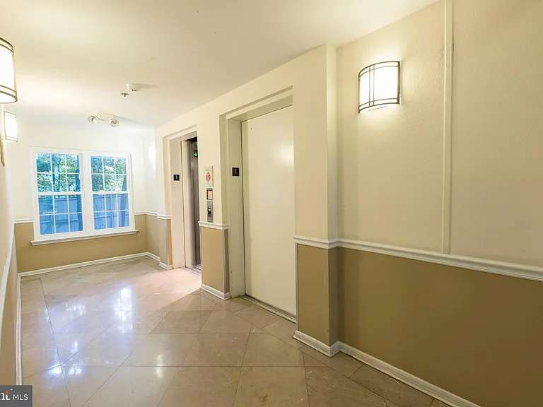 3315 Wyndham Cir #3225 — Photo 17