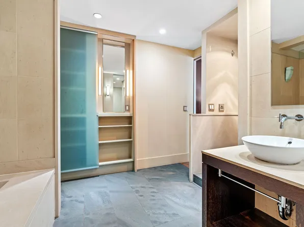 10 Little West Street image 9 of 12