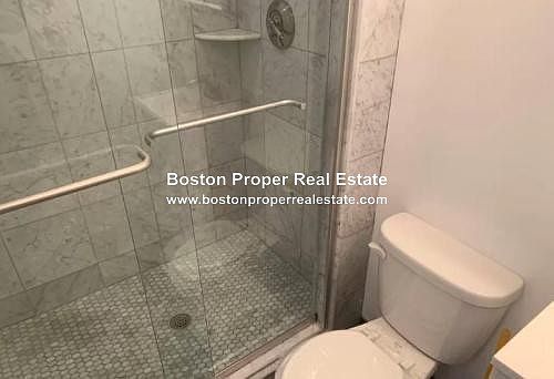 5th image of 270 Newbury St APT 5