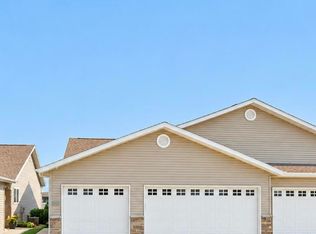 2300 Marina Rd SE, Mandan, ND 58554