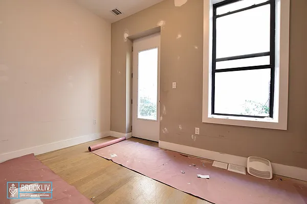 Rented by null | media 55