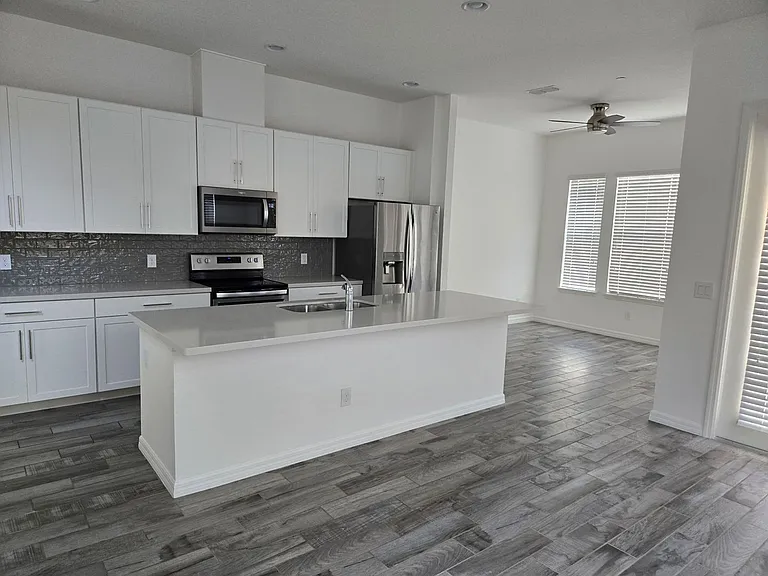 462 Windmill Palm Cir — Photo 5