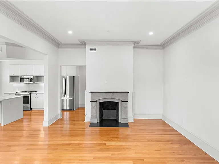 31 Parade St #302 — Photo 13