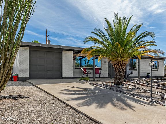 5th image of 8712 E Shiloh Pl