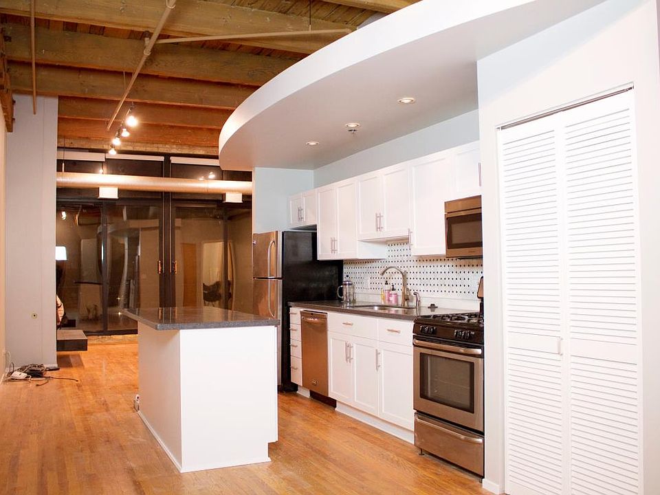 1st image of 2300 W Wabansia Ave APT 230