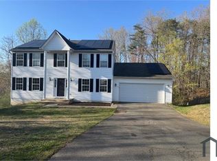 9825 Minuteman Ct, Fredericksburg, VA 22408