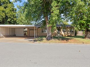 606 N 6th St, Weatherford, OK 73096