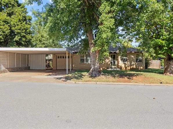 606 N 6th St, Weatherford, OK 73096