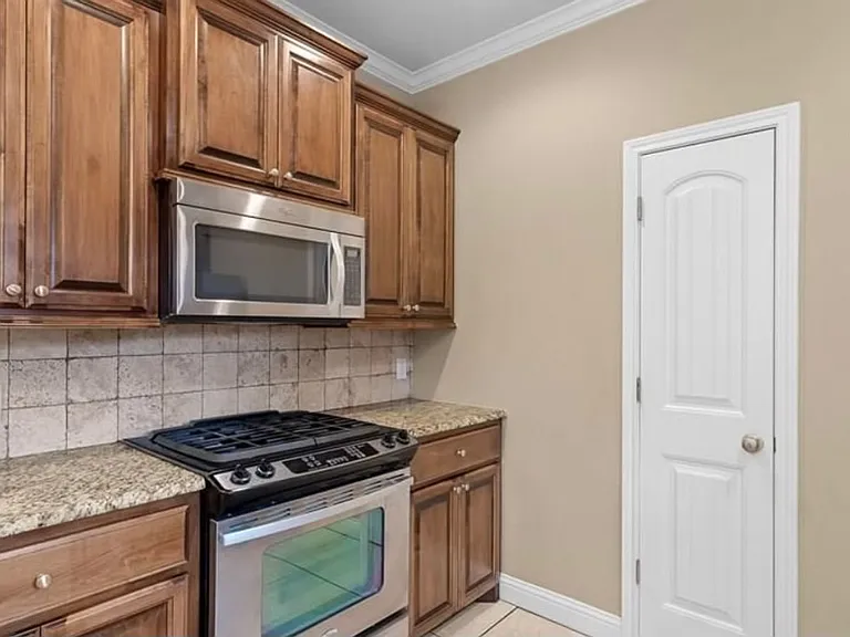 5005 Hidden Acres Dr — Photo 14