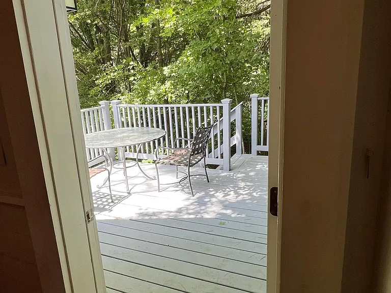 4385 US Route 5 N #1 — Photo 17