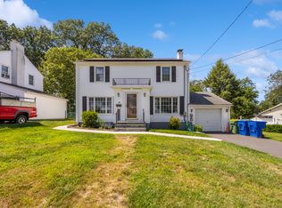 49 Gail Dr, Waterbury, CT 06704