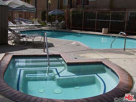 2nd image of 13961 Lemoli Ave