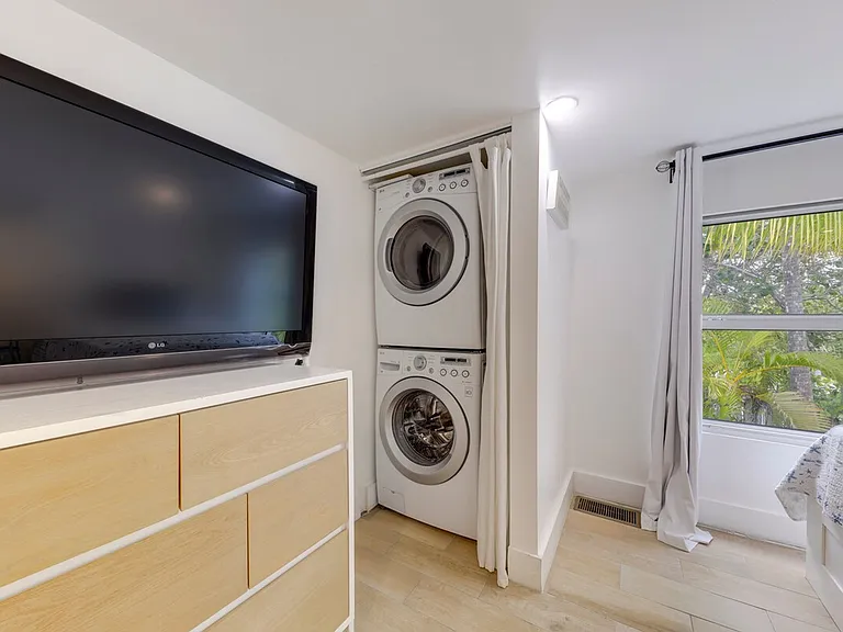 Washer/Dryer