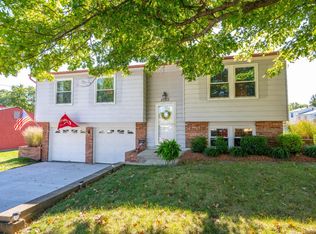 2883 Overdale Dr, Cincinnati, OH 45251