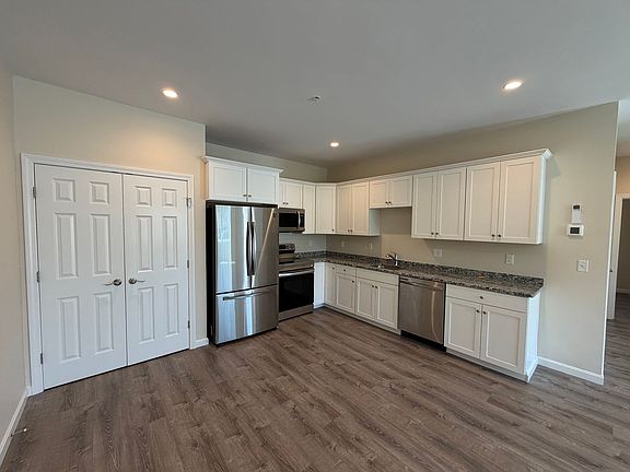 2nd image of 85 Lowell St #1