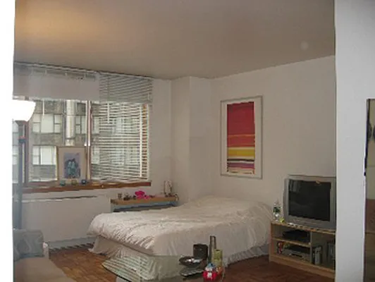 Rented by DJK Residential | media 32