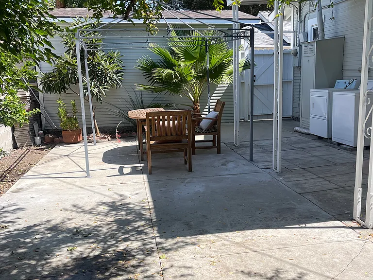 329 Brent Pl — Photo 21