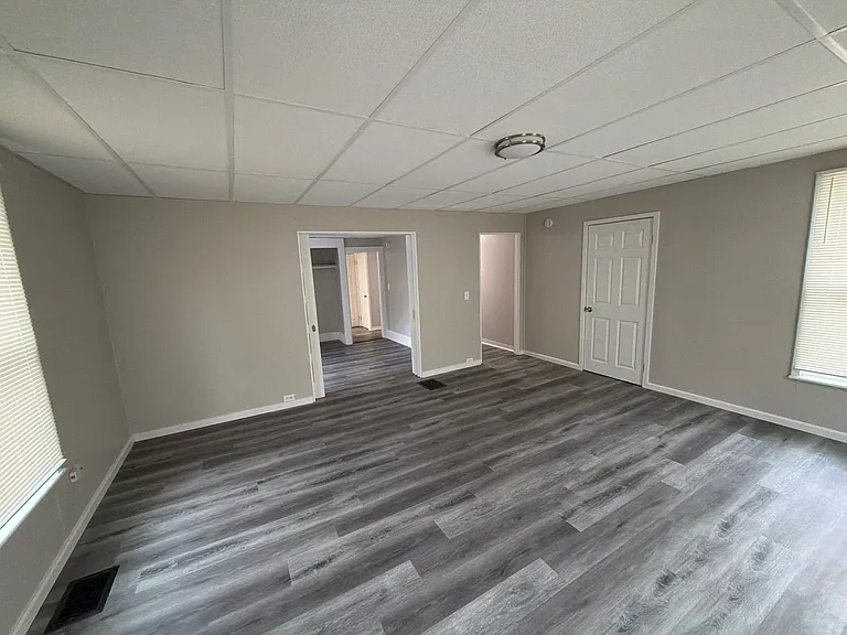Parkview — Photo 8