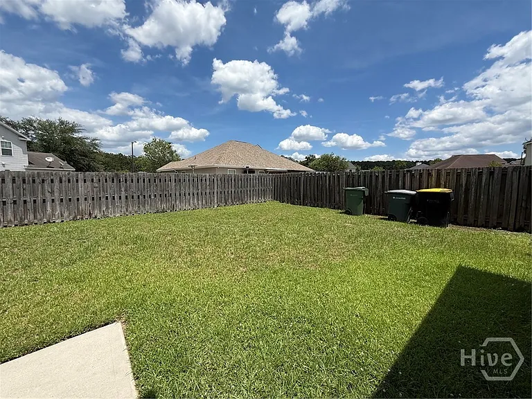 20 Wesleyan Dr — Photo 16