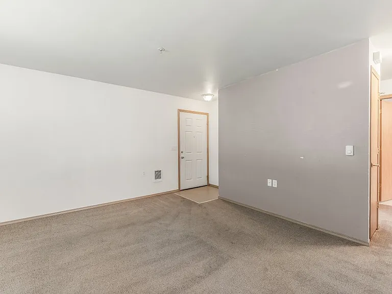 501 E Mullan Ave #3 — Photo 3